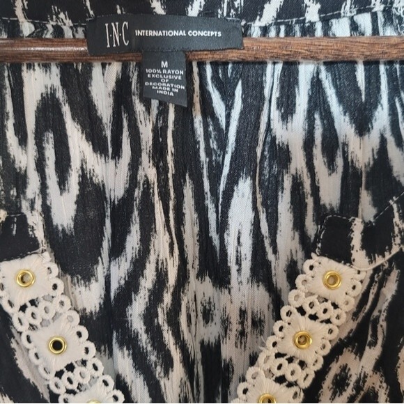 INC International Concept Womens Tribe DC Frenzy Peasant Top - Picture 2 of 9